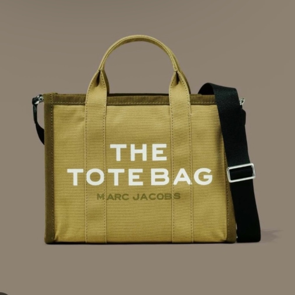 Marc Jacobs Canvas Tote in Tan with White Logo - Picture 11 of 15